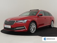Skoda Superb Combi - 1.4 TSI iV Laurin & Klement 218pk Trekhaak | 360 Camera | Leder bekleding | Panorama dak |