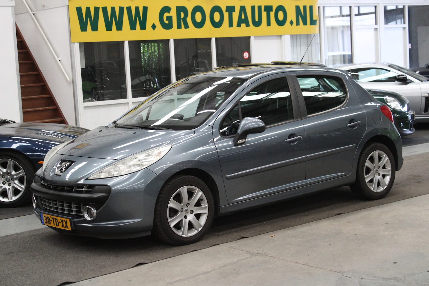Peugeot 207 - 1.6-16V XS Pack NAP, Airco, Cruise control, Leder - AutoWereld.nl