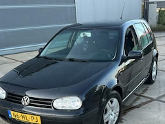 Volkswagen Golf - 1.4-16V