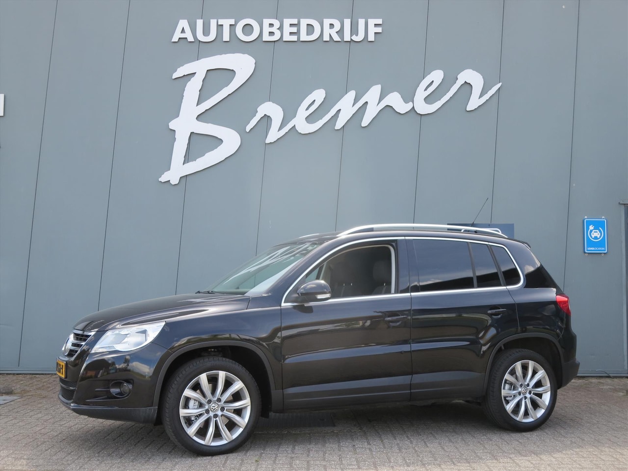 Volkswagen Tiguan - 1.4 TSI 150pk 4Motion TREKHAAK - AutoWereld.nl