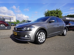 Volkswagen Polo - 1.0 TSI 95pk Comfortline Business Apple Carplay Navigatie