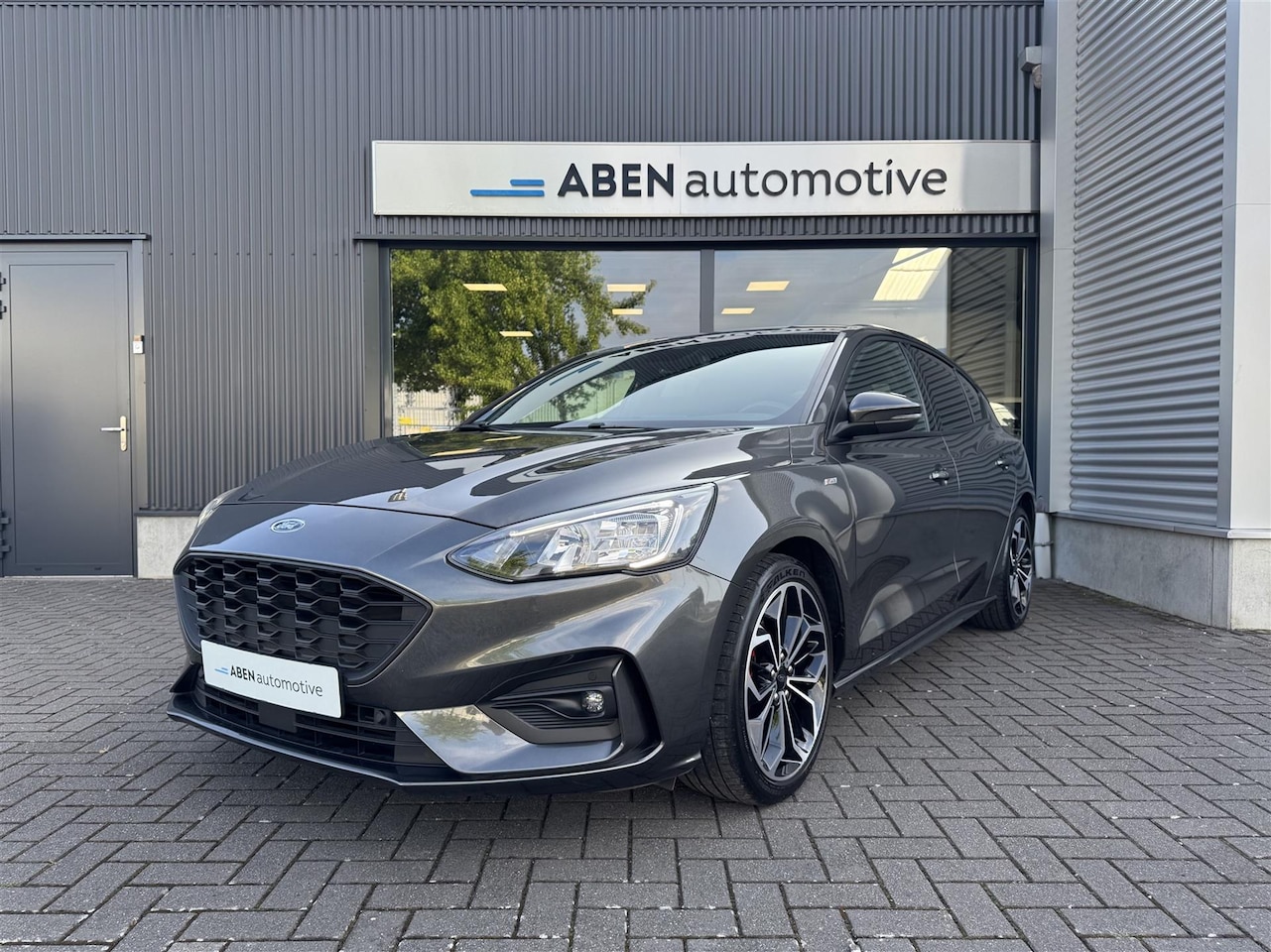 Ford Focus - 1.5 EcoBoost 150PK ST-Line (18"|CAMERA|WINTER PACK|KEYLESS) - AutoWereld.nl