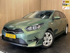 Kia Cee'd Sportswagon - Ceed 1.0 T-GDi DynamicLine|CARPLAY|STOEL-STUURVERWARMING|CAMERA|CLIMA|CRUISE|LANE-ASSIST|1