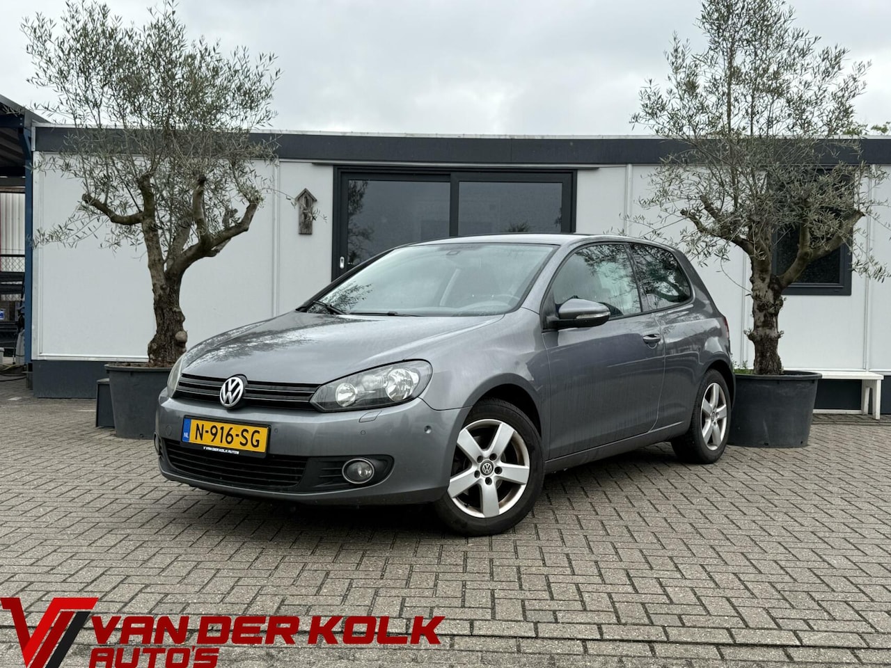 Volkswagen Golf - 1.2 TSI Comfortline Cruise Climate Stoelverwarming Sensoren - AutoWereld.nl