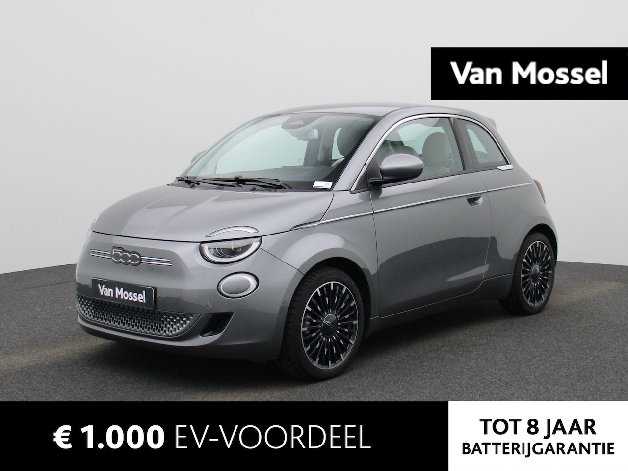 Fiat 500e - La Prima 42 kWh | 118pk | 3 Fase | Lederen Bekleding | Parkeersensoren | Navi | 20.000km! - AutoWereld.nl