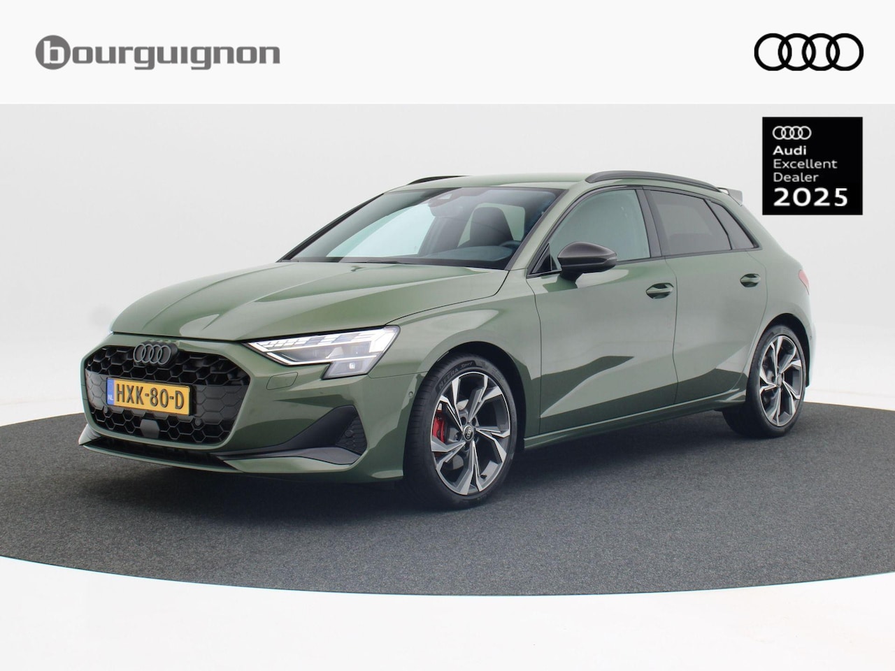 Audi A3 Sportback - 35 TFSi 150 Pk Automaat S-Line | Carbon Pakket | Trekhaak | Full LED | 18 Inch | Zwart Opt - AutoWereld.nl
