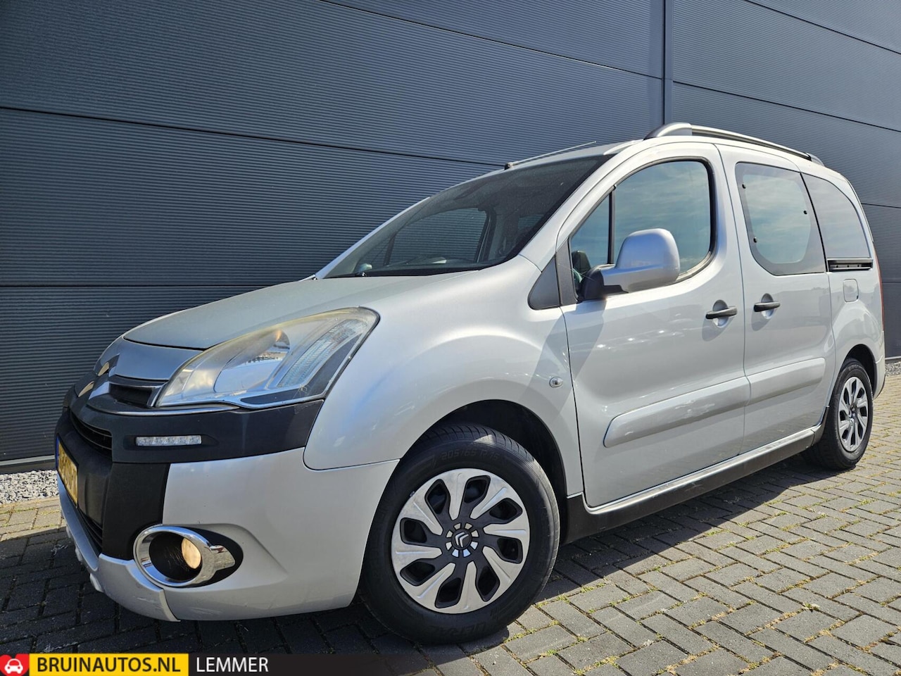 Citroën Berlingo - combi 1.6 e-HDi Clima Automaat 2 x schuifd - AutoWereld.nl