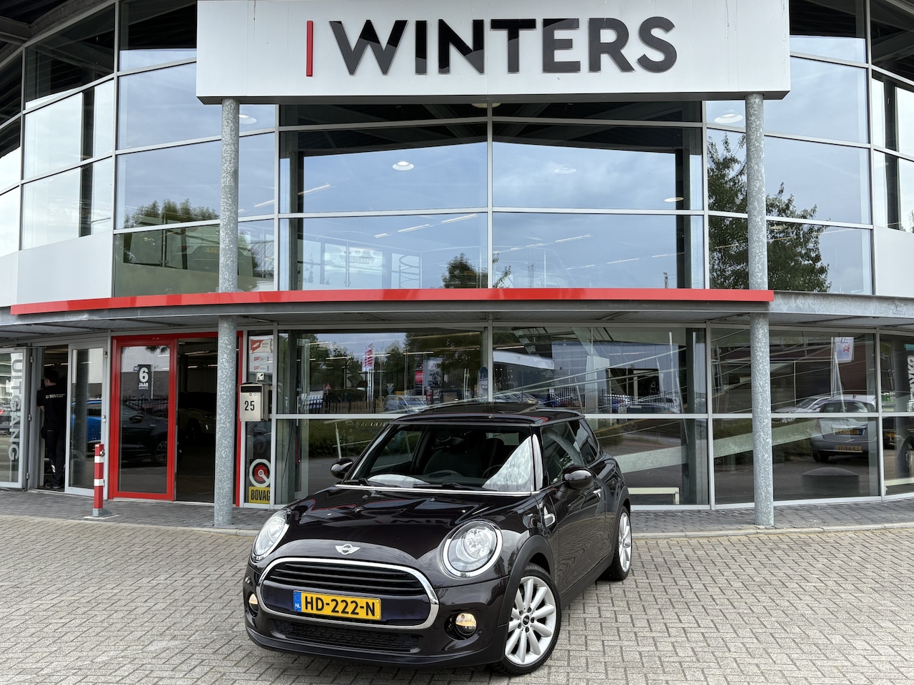 MINI Cooper - Mini 1.5 Chili Business | Navigatie | Schuif/Kantel Dak | Climate Control | Cruise Control - AutoWereld.nl