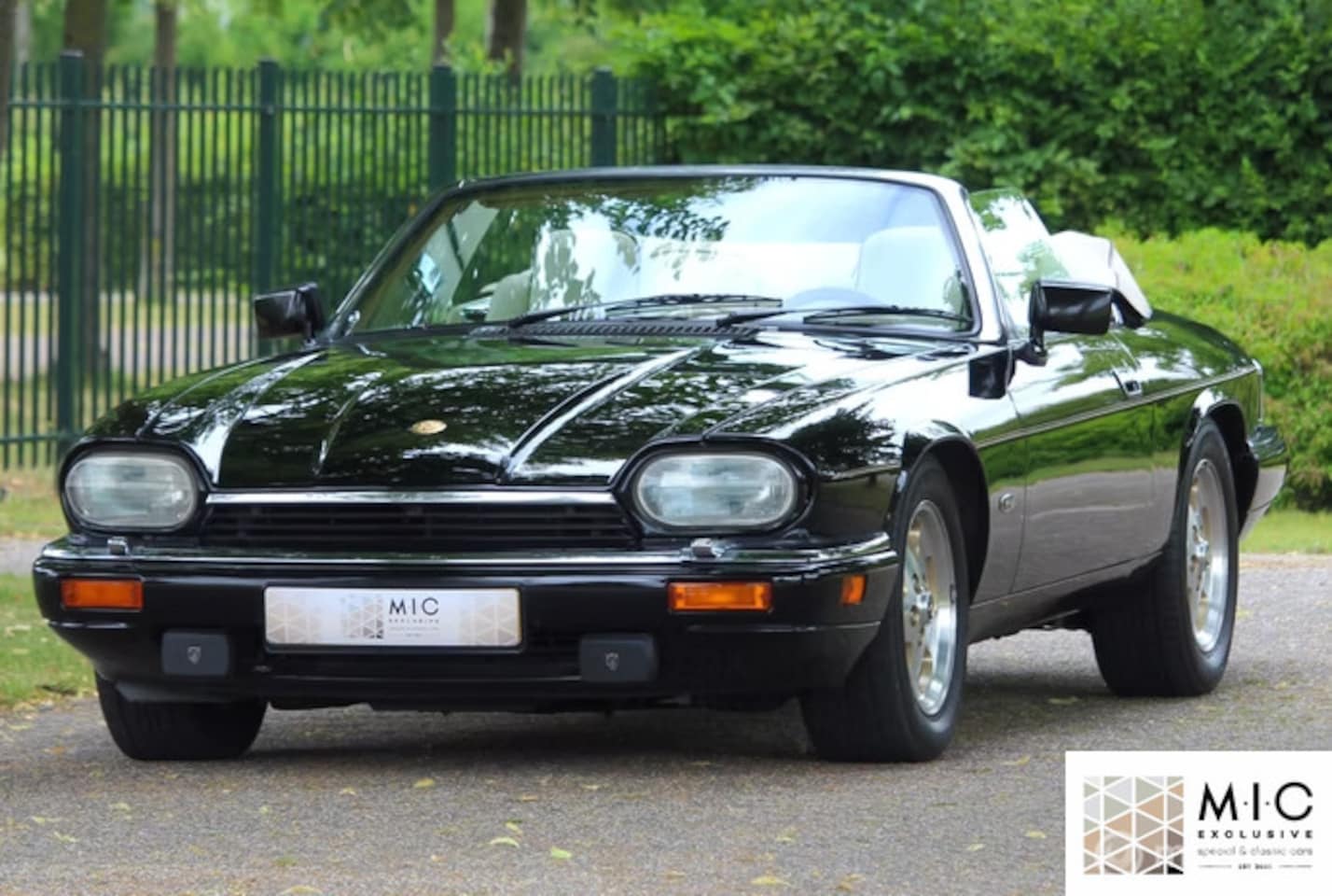Jaguar XJS - 6.0 V12 Convertible | 52.000 ml | Inruil mogelijk - AutoWereld.nl