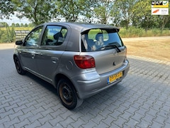 Toyota Yaris - 1.0 VVT-i Sol MMT