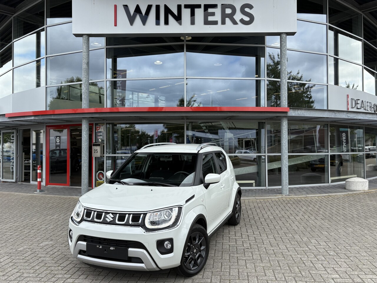 Suzuki Ignis - 1.2 Smart Hybrid Select | Camera | Airco | Stoelverwarming | - AutoWereld.nl