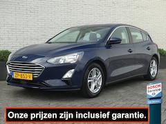 Ford Focus - 1.0 ECOB. BUSINESS EDITION 5DRS TREKHAAK/NAVI/CLIMATE/PDC/CRUISE/STUUR+STOELVERW