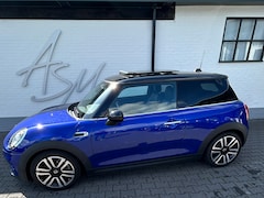 MINI Cooper - 1.5 Cooper Automaat