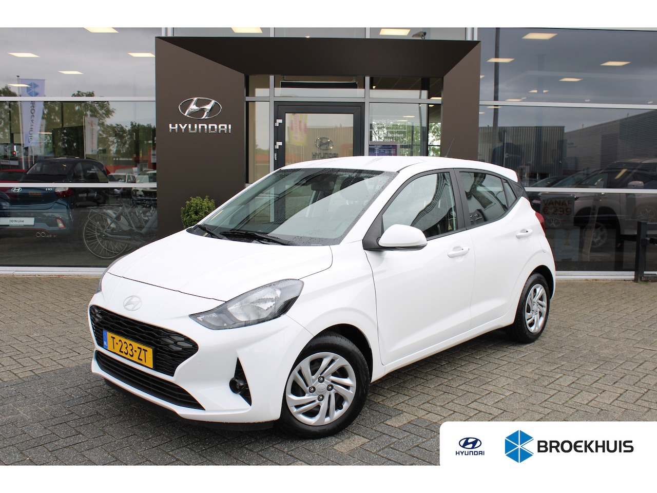 Hyundai i10 - 1.0 Comfort | Airco | Cruise Control | | Achterbank in delen neerklapbaar | Airco | Bestuu - AutoWereld.nl