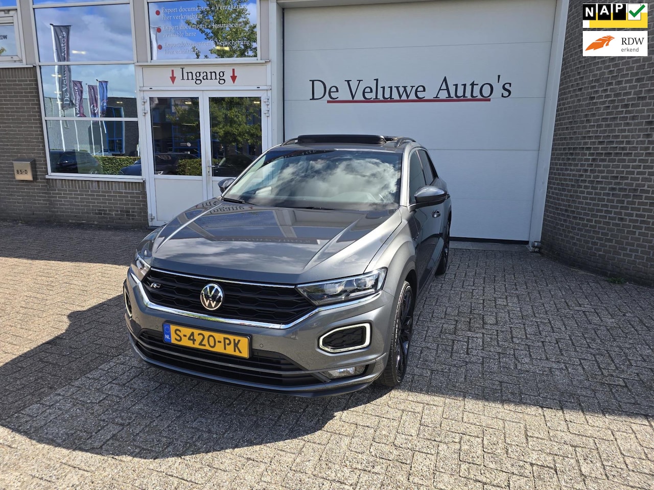 Volkswagen T-Roc - 1.5 TSI Sport Business R pano virtual trkhk - AutoWereld.nl