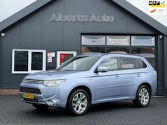 Mitsubishi Outlander - 2.0 PHEV 4x4 Executive Edition | LEDER | NAVI | CAMERA |