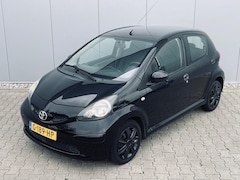 Toyota Aygo - 1.0-12V