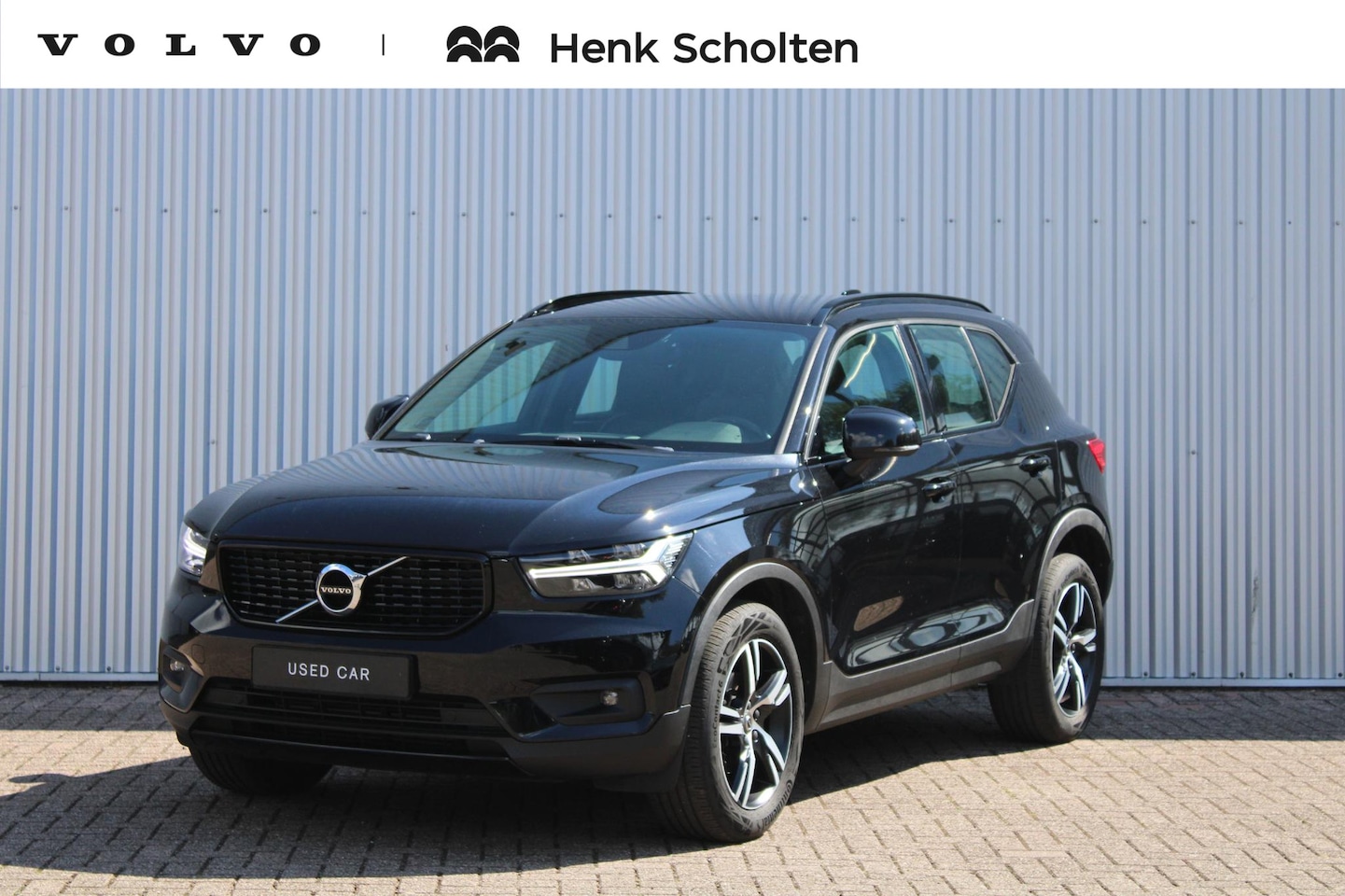 Volvo XC40 - 1.5 T3 R-Design | Leder interieur| Parkeer Camera Achter| Navigatie| Stoel- en stuurwielve - AutoWereld.nl