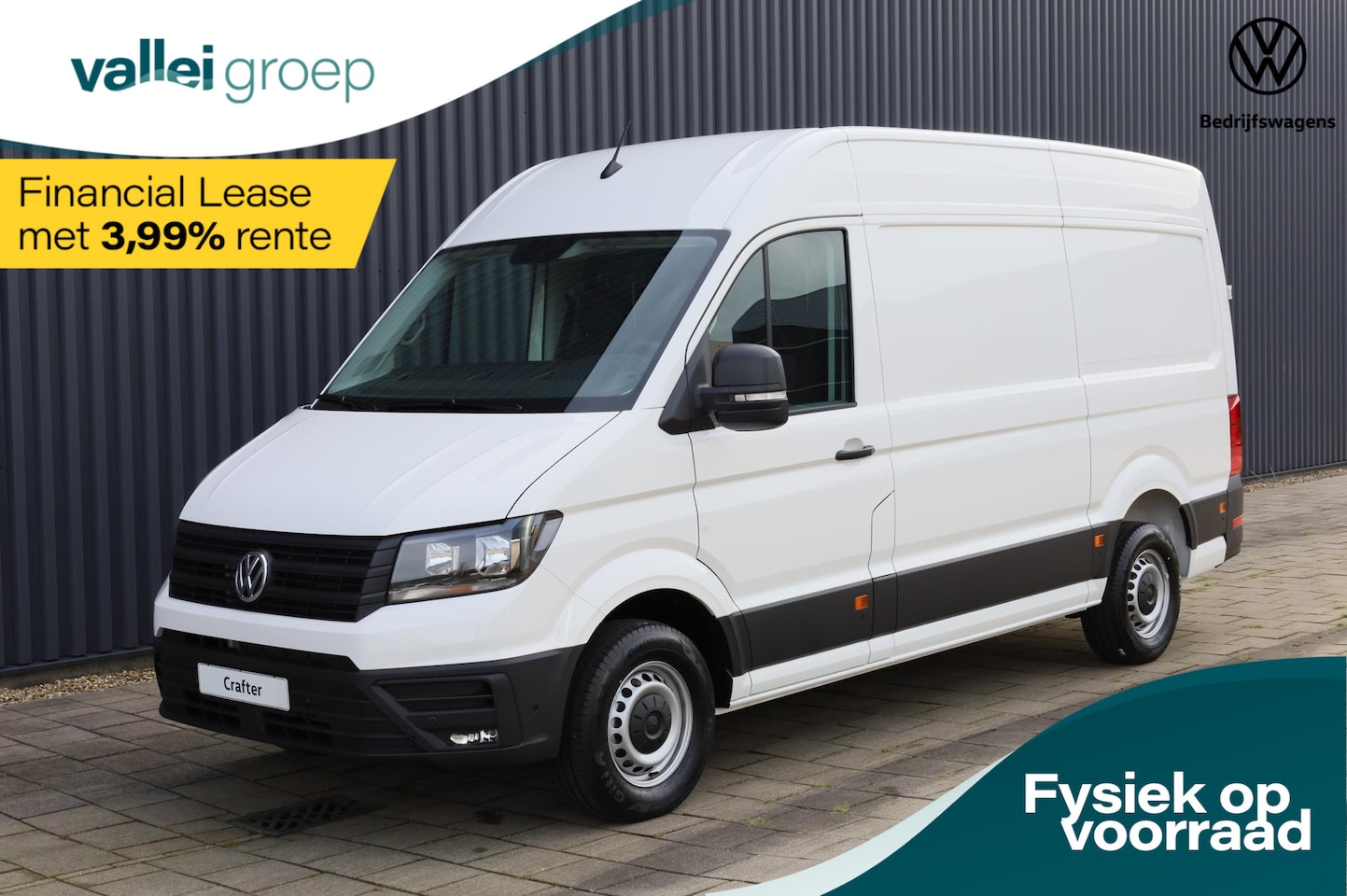 Volkswagen Crafter - 2.0 TDI EU6 177PK DSG Highline L3H3 GVW 3.0T WB 3640 MM | Airco | Trekhaak | Bijrijdersban - AutoWereld.nl