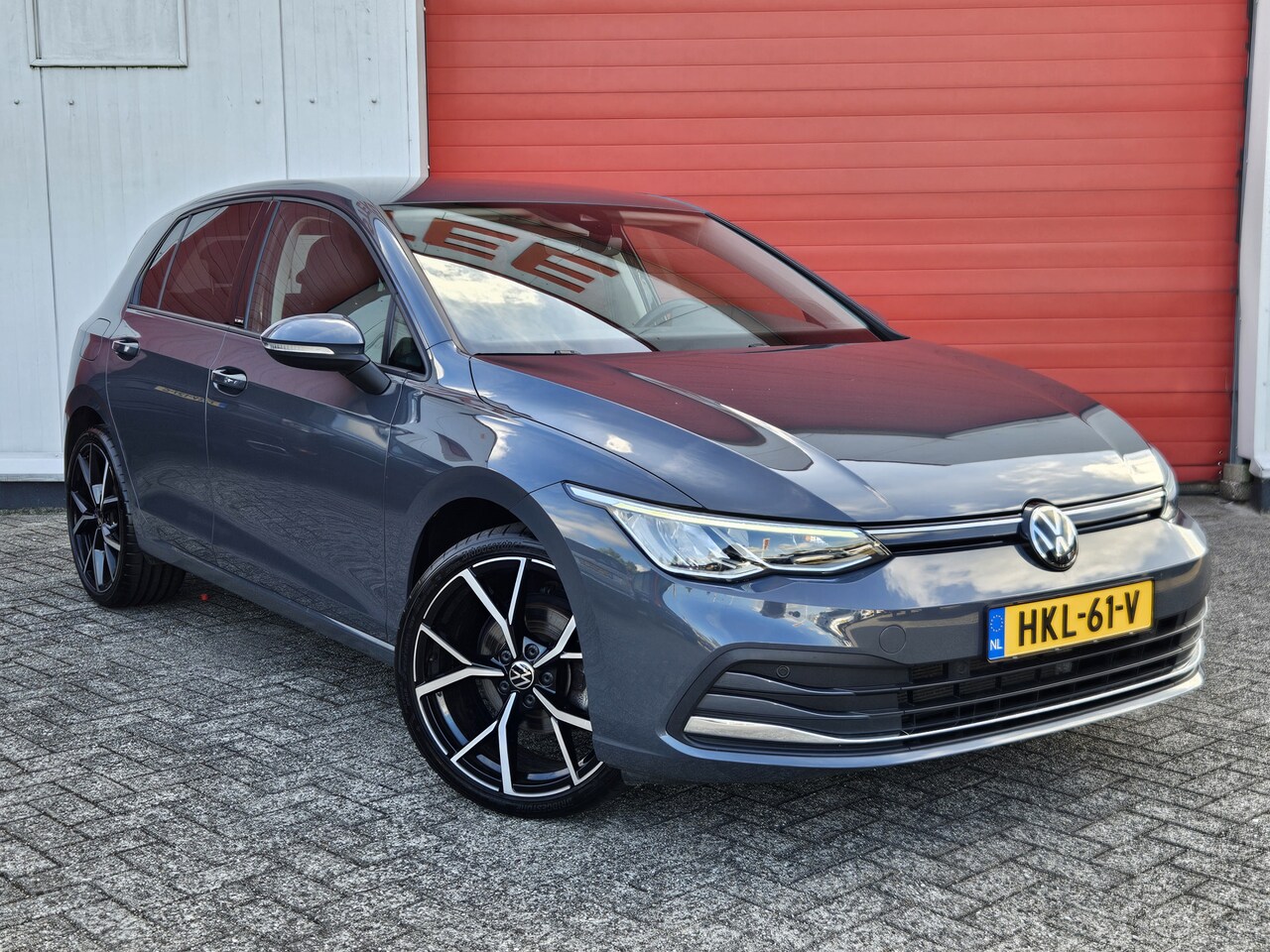 Volkswagen Golf Variant - 1.0 TSI 110pk Active Lounge - AutoWereld.nl
