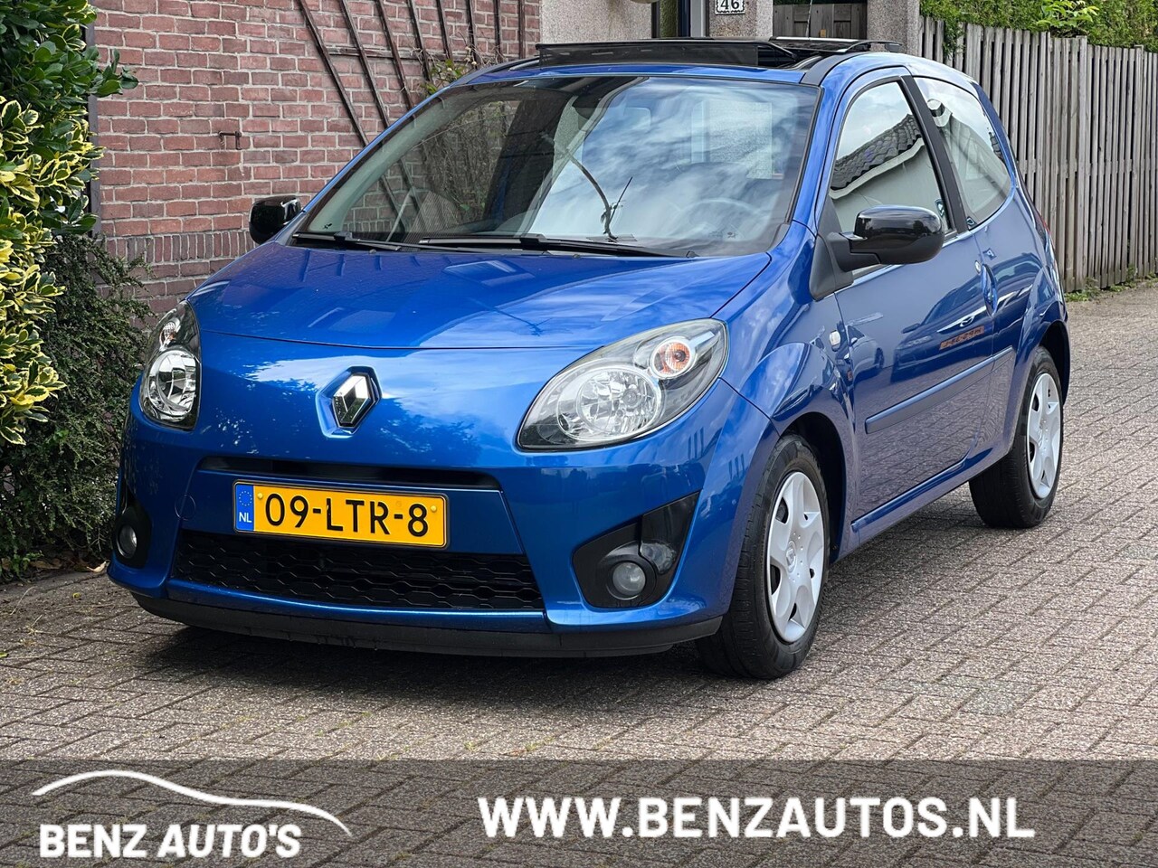 Renault Twingo - 1.2-16V Dynamique Pano/NAP/Dealer onder - AutoWereld.nl
