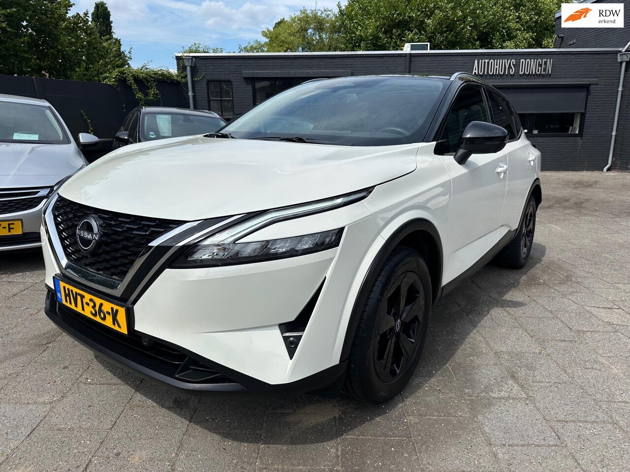 Nissan Qashqai - 1.3 MHEV (140pk) Tekna! Panodak! Navi! 360 Camera - AutoWereld.nl