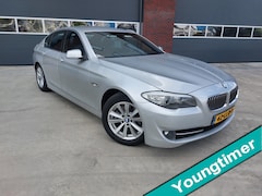 BMW 5-serie - 523i 6 cilinder Executive Automaat Nav LMV