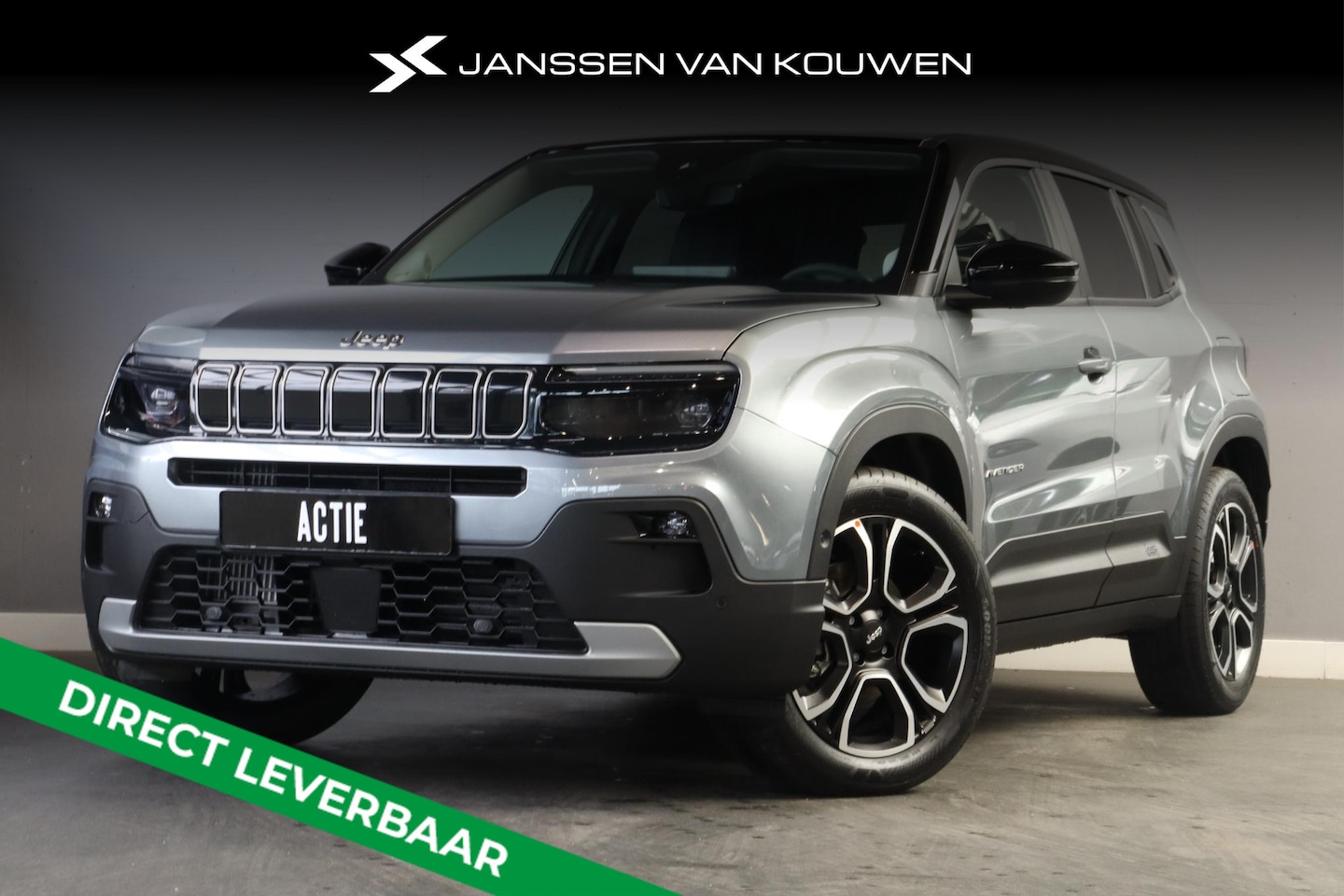 Jeep Avenger - 1.2 e-Hybrid Summit / Winter Pack / Direct leverbaar / - AutoWereld.nl