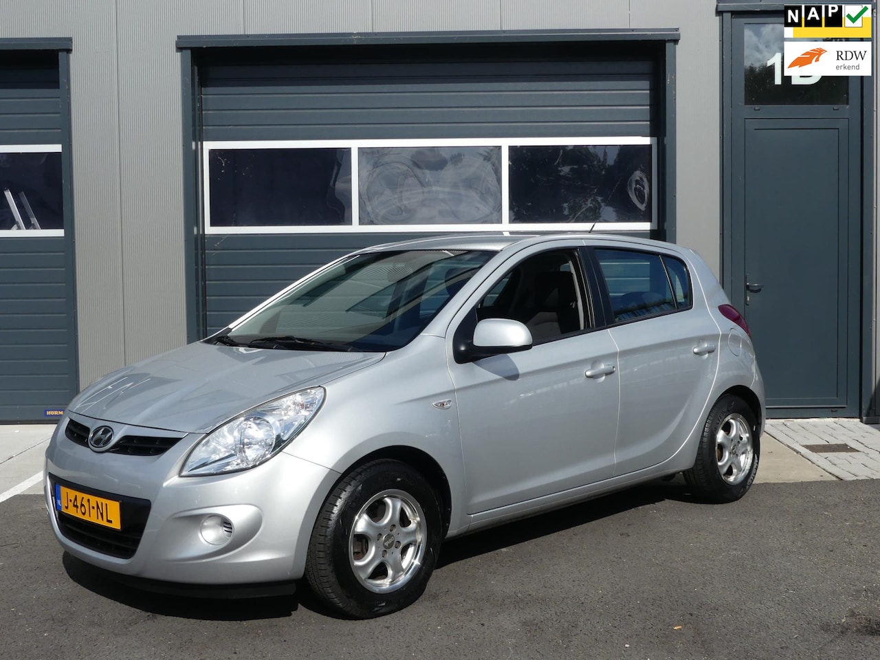 Hyundai i20 - 1.2i i-Motion Airco 5-Drs Elektr. Pakket APK t/m 01-2026 - AutoWereld.nl