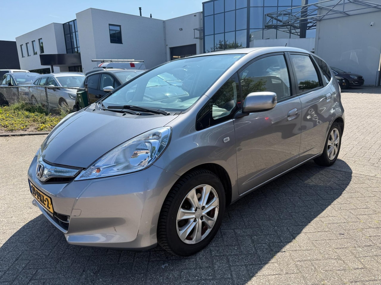 Honda Jazz - 1.4 Hybrid Business Mode 1.4 Hybrid Business Mode - AutoWereld.nl