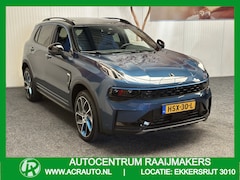 Lynk & Co 01 - 1.5 ZWARTE HEMEL 50 STUKS OP VOORRAAD VOL OPTIES 360 CAMERA ADAPTIVE CRUISE CONTROL PANORA