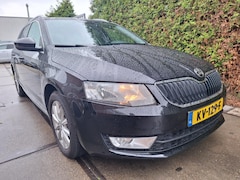 Skoda Octavia Combi - 1.6 TDI Greentech Ambition Business