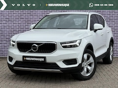Volvo XC40 - 2.0 T4 Momentum Pro | Stoel verwarming | Parkeersensoren V+A | Camera | Keyless start | on