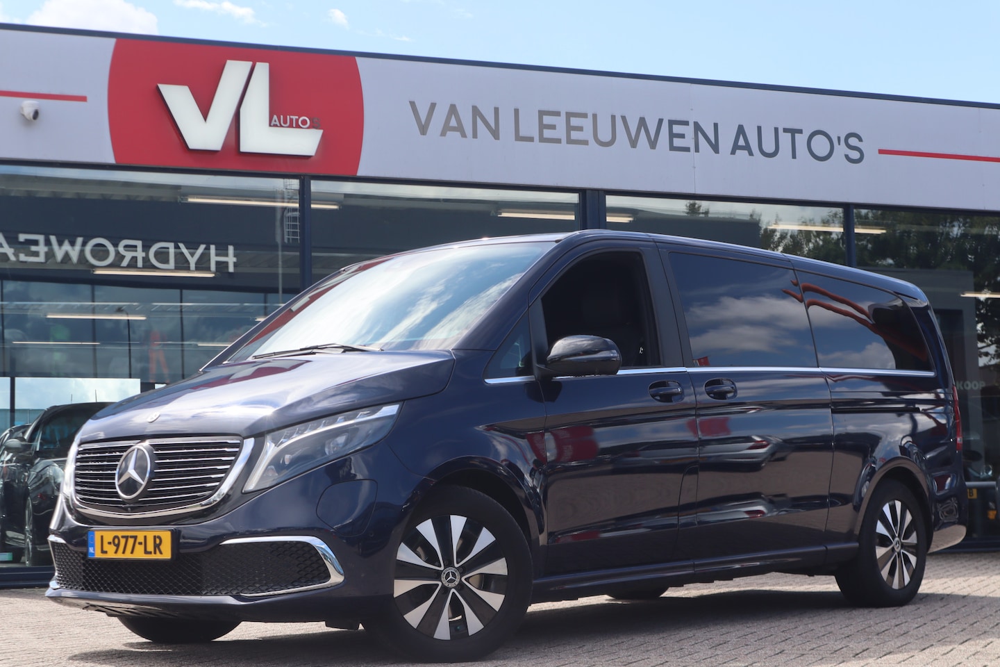 Mercedes-Benz EQV - 300 L3 Business Solution Limited 90 kWh 8 Persoons | 360 Camera | ACC - AutoWereld.nl