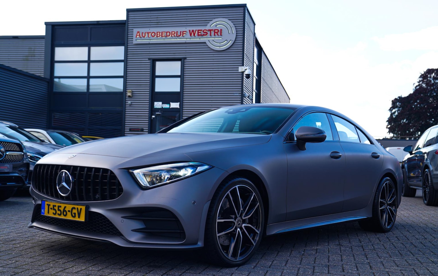 Mercedes-Benz CLS-klasse - 450 4MATIC Premium Plus | Burmester | MultiBeam LED | Memory | Camera | Lane Assist | Sfee - AutoWereld.nl