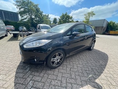 Ford Fiesta - 1.0 EcoBoost Titanium | Climate Control | All-Season | Sensoren | Lichtmetalen Velgen