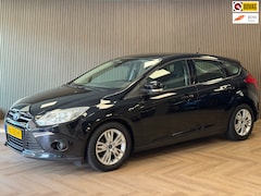 Ford Focus - 1.6 TI-VCT Titanium AUT. TREKHAAK CRUISE AIRCO AUX
