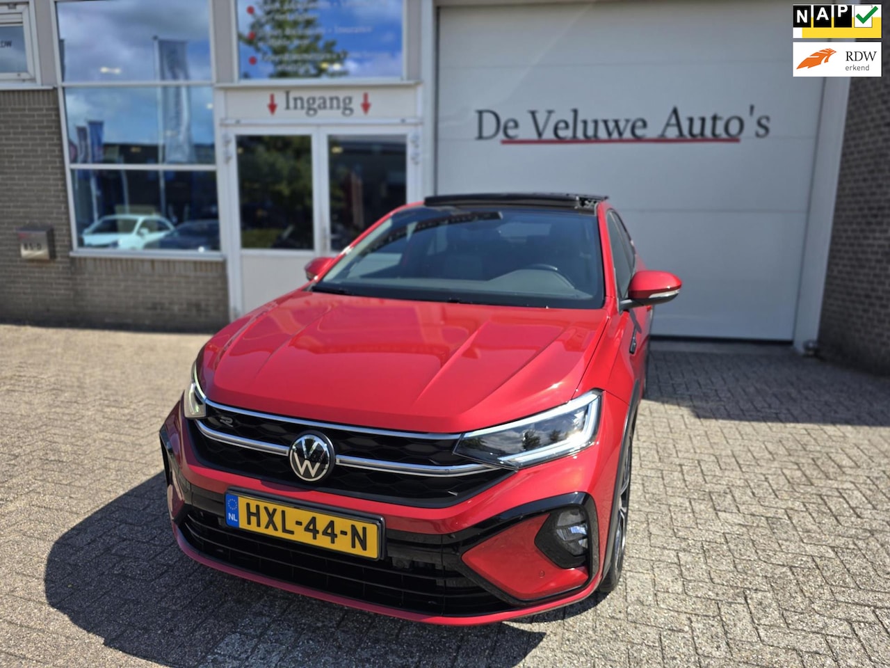 Volkswagen Taigo - 1.5 TSI R-Line Business Carplay Pano Virtual - AutoWereld.nl