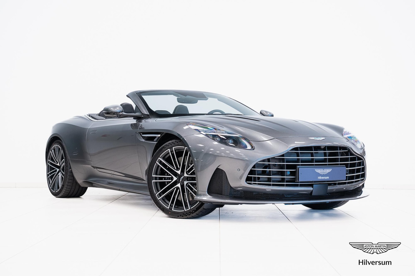Aston Martin DB12 Volante - NEW 2025 - AutoWereld.nl