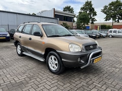Hyundai Santa Fe - 2.4i-16V 4WD Style|AIRCO| MOTOR DEFECT?
