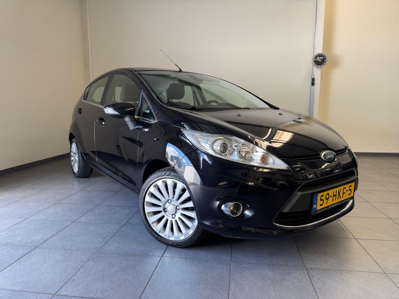 Ford Fiesta - 1.25 Titanium - Airco - Nieuwe Apk - Goed onderhouden - AutoWereld.nl