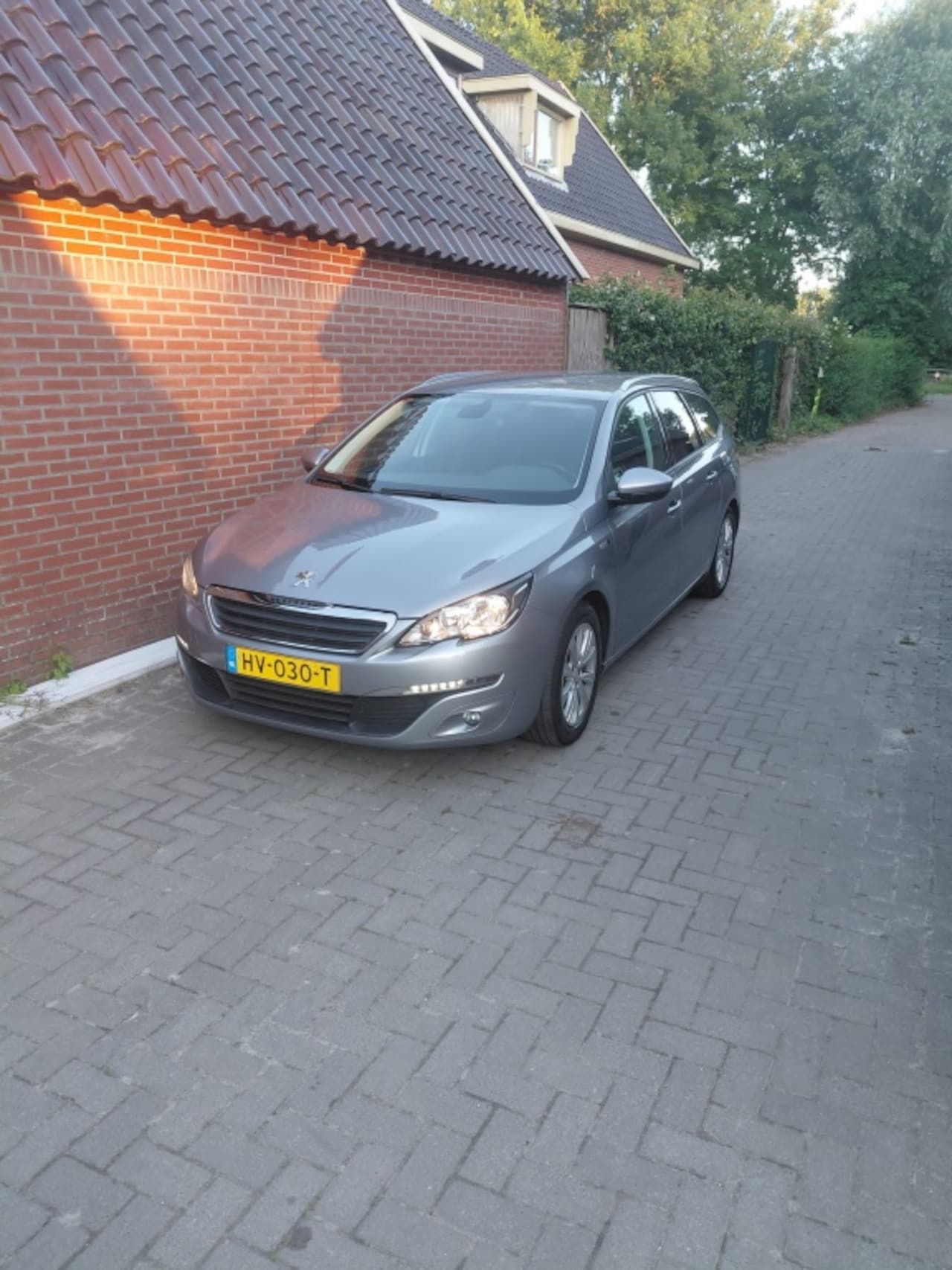 Peugeot 308 SW - 1.2 PureTech Style 1.2 PureTech Style - AutoWereld.nl