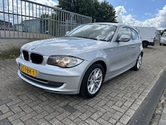 BMW 1-serie - 116i Business Line / Sport Stoelen /