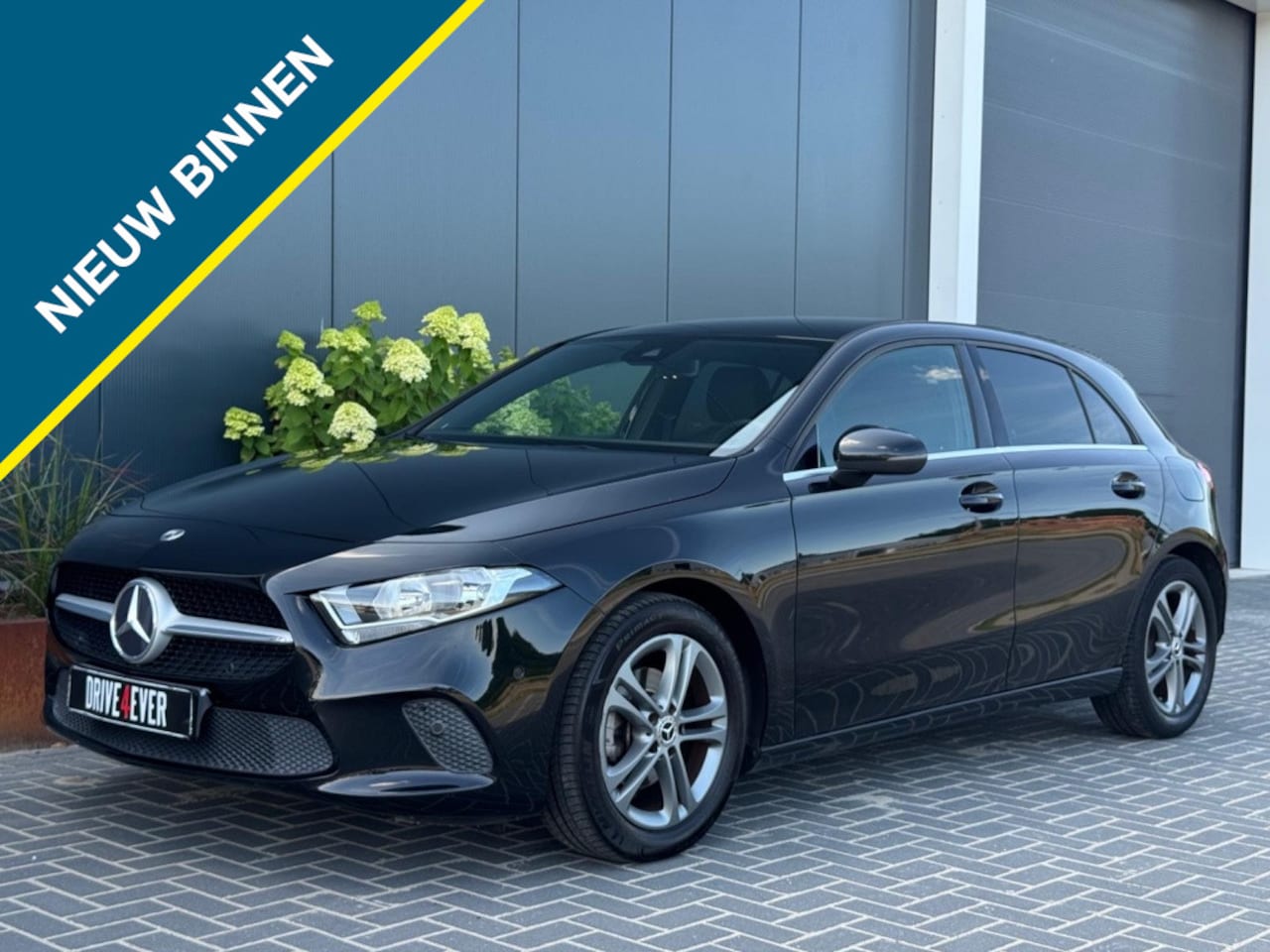 Mercedes-Benz A-klasse - 160 d Premium m20 NAVI WIDESCREEN CAMERA PDC CLIMATE ELEK PAKKET - AutoWereld.nl