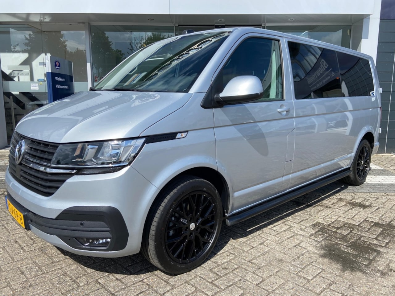 Volkswagen Transporter - 2.0 TDI L2H1 DC 2.0 TDI L2H1 DC - AutoWereld.nl