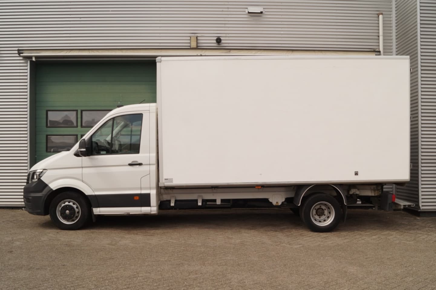 Volkswagen Crafter - 35 2.0 TDI 122pk Bakwagen -AIRCO-3persoons- - AutoWereld.nl