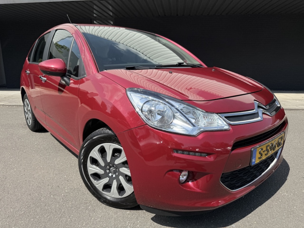 Citroën C3 - 1.2 PureT Business - AutoWereld.nl