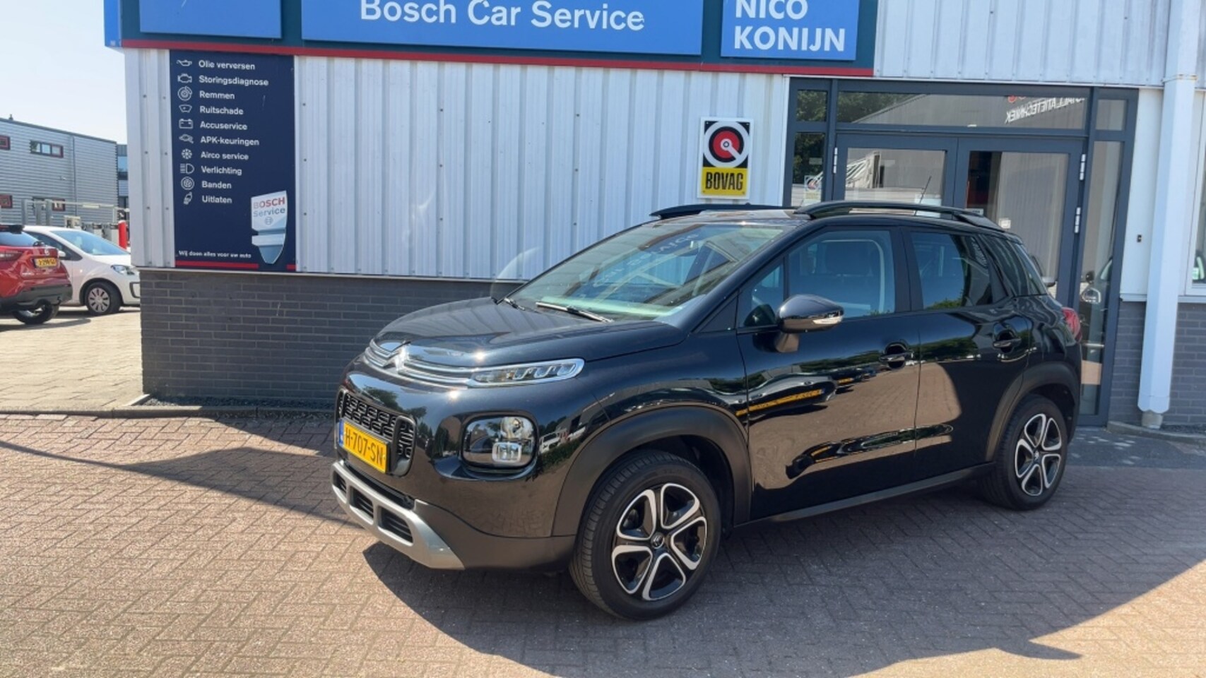 Citroën C3 Aircross - 1.2 PT S&S Feel ,Navi, cruise, PDC, priv glas. - AutoWereld.nl