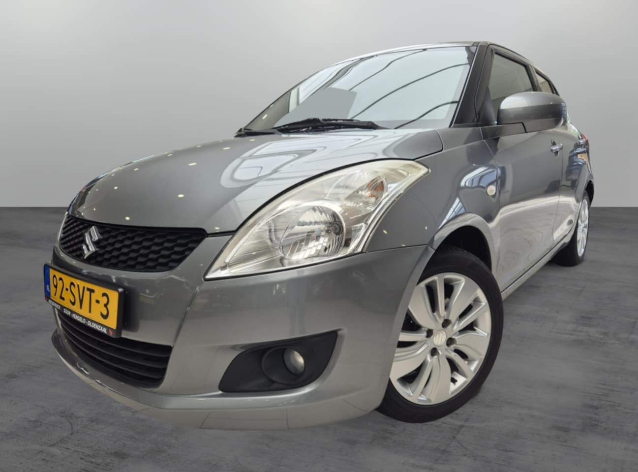 Suzuki Swift - 1.2 Exclusive EASSS [ALLSEASON| DEALER OH| CRUISECONTROL| CLIMA| - AutoWereld.nl