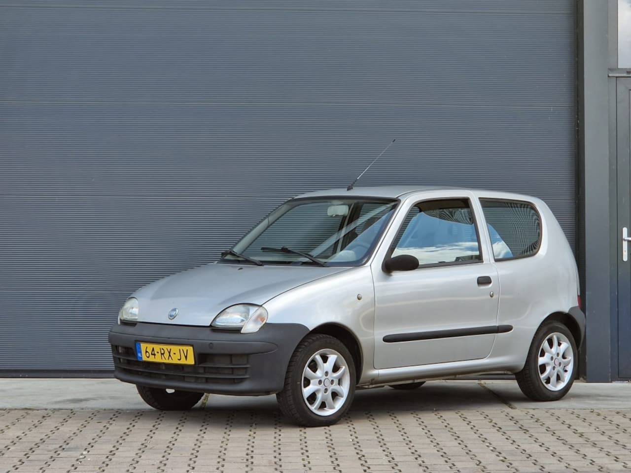 Fiat Seicento - 1.1 Young nap nieuwe apk 2026! - AutoWereld.nl